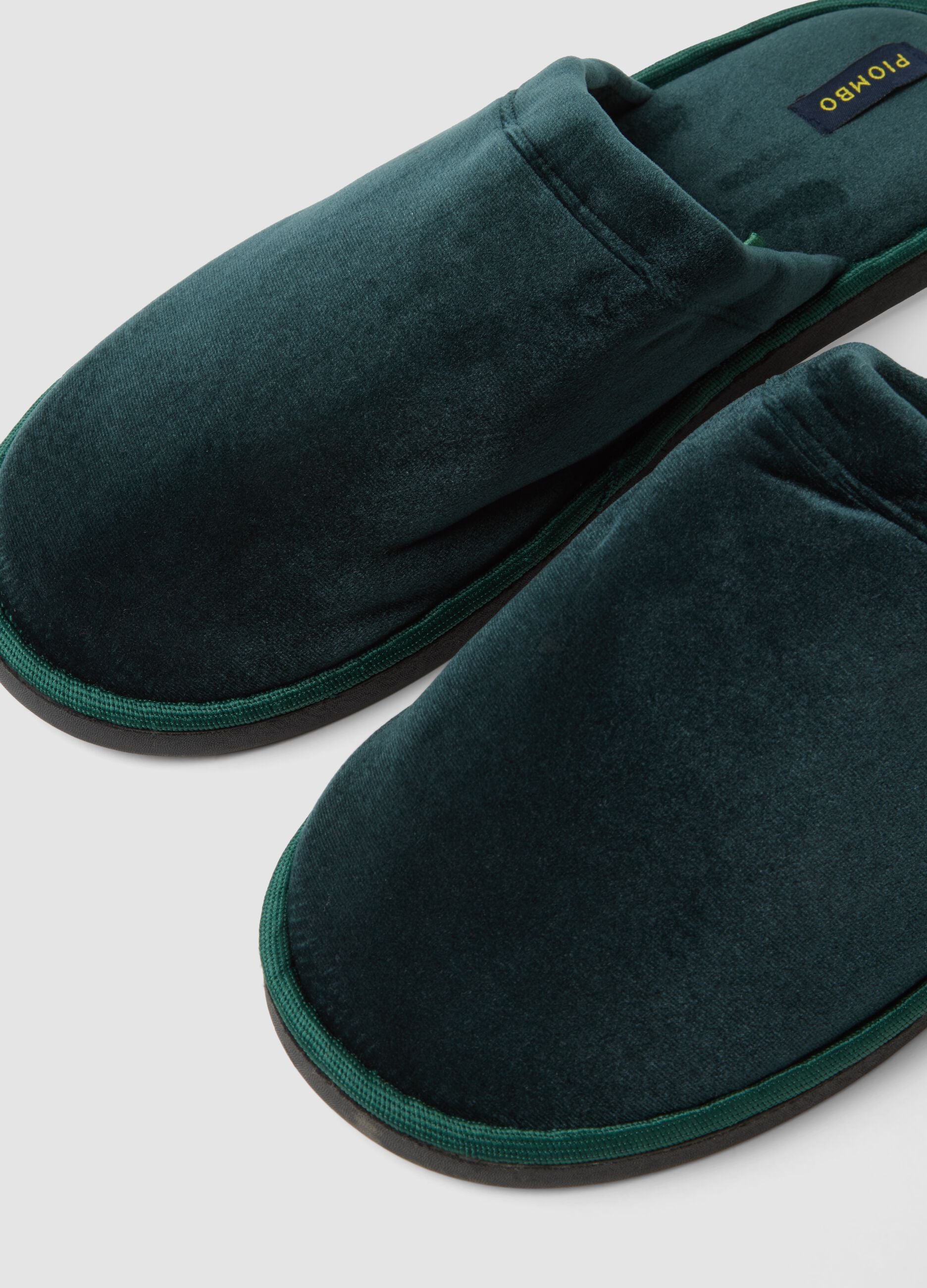Padded green slippers for home