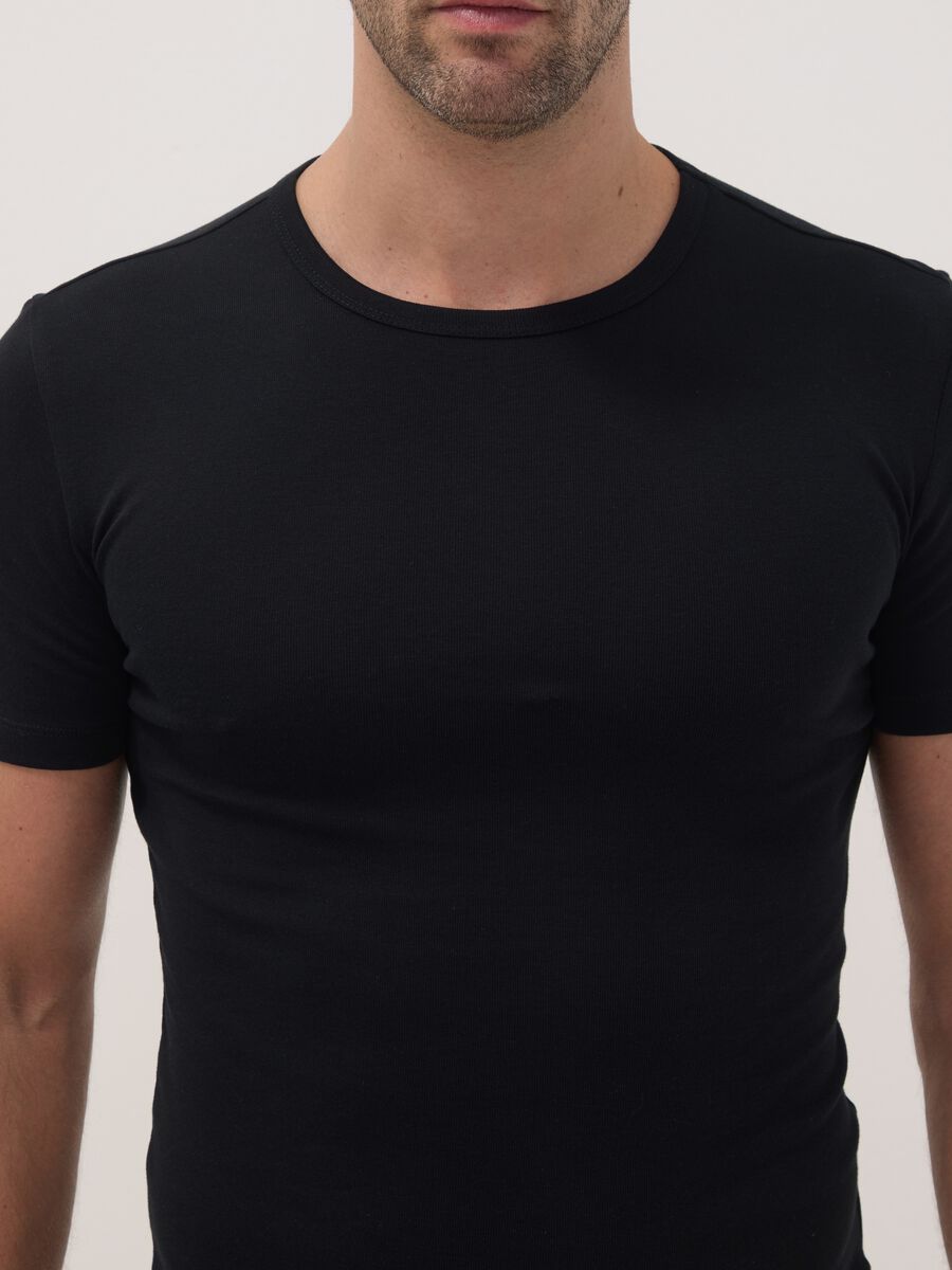2-pack black crew-neck T-shirts in pure organic cotton, regular fit_1