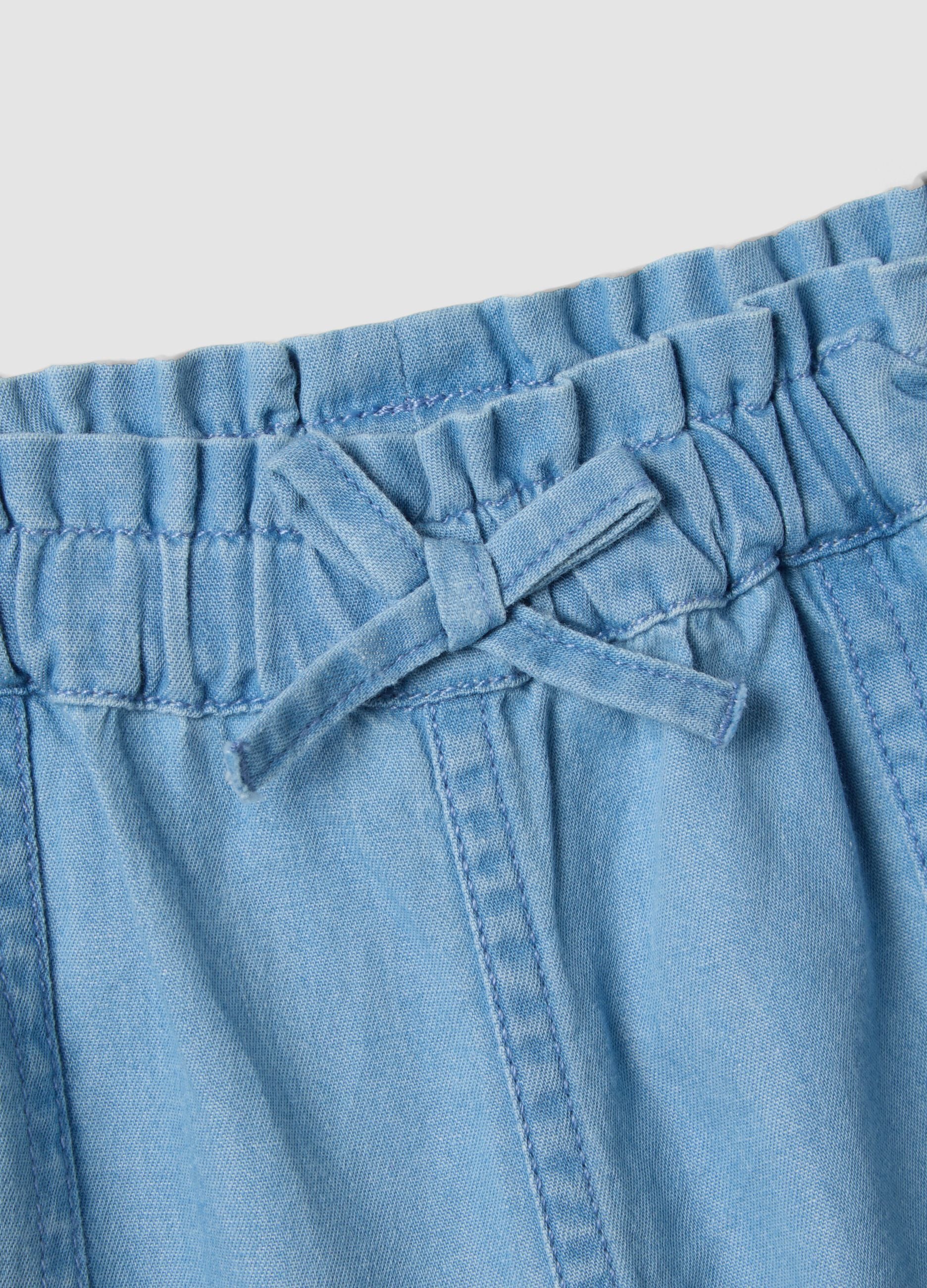 Sky-blue pure cotton shorts