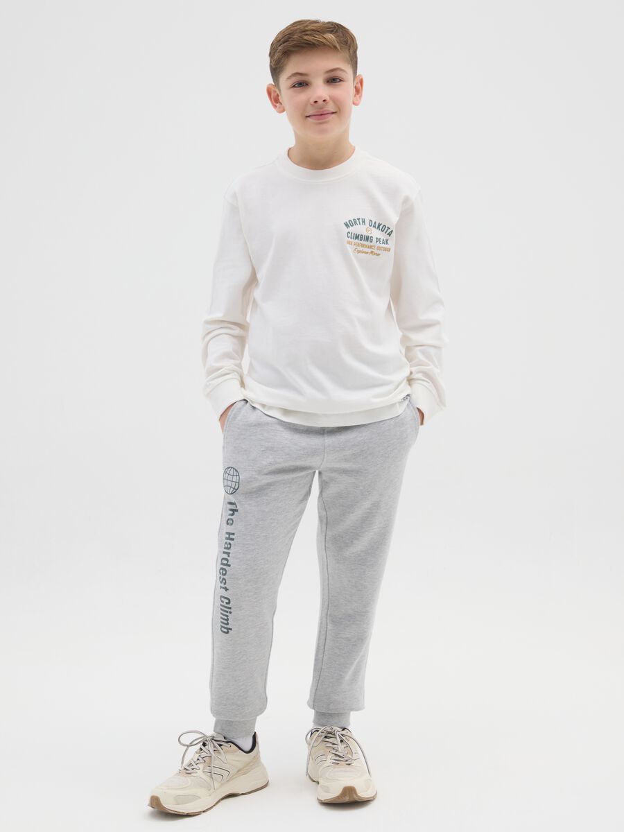 Pantaloni grigi regular in cotone per ragazzo_0