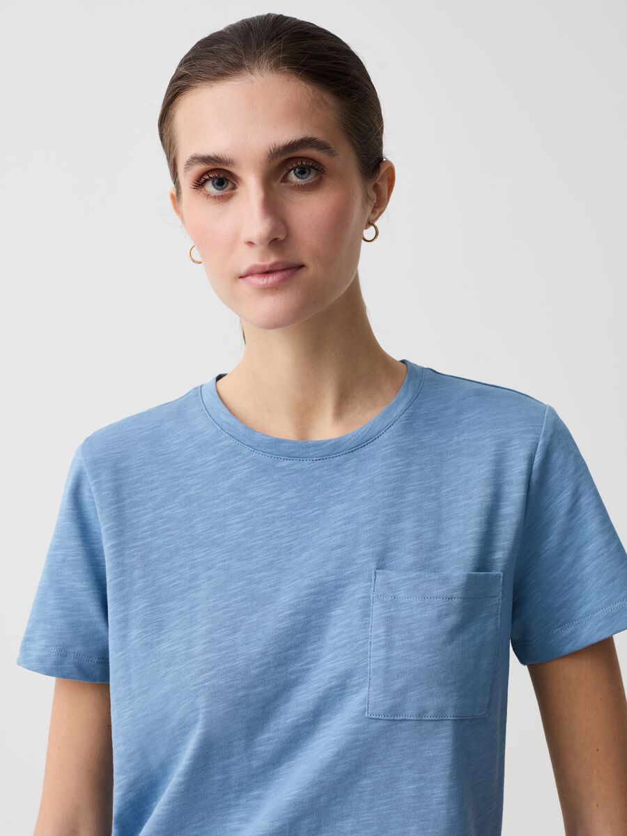 T-shirt Essential in cotone melange con tasca_1