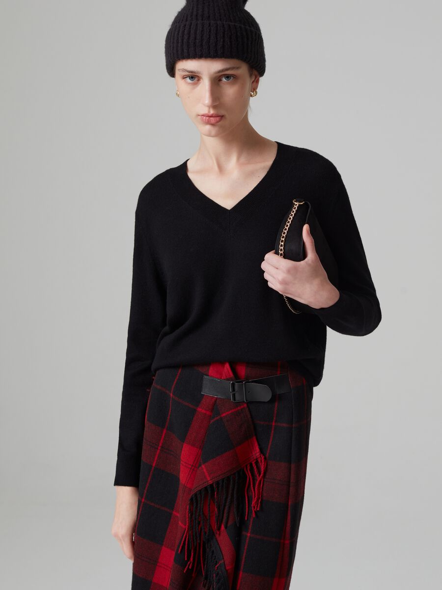 Maglia in lana con scollo a V_0
