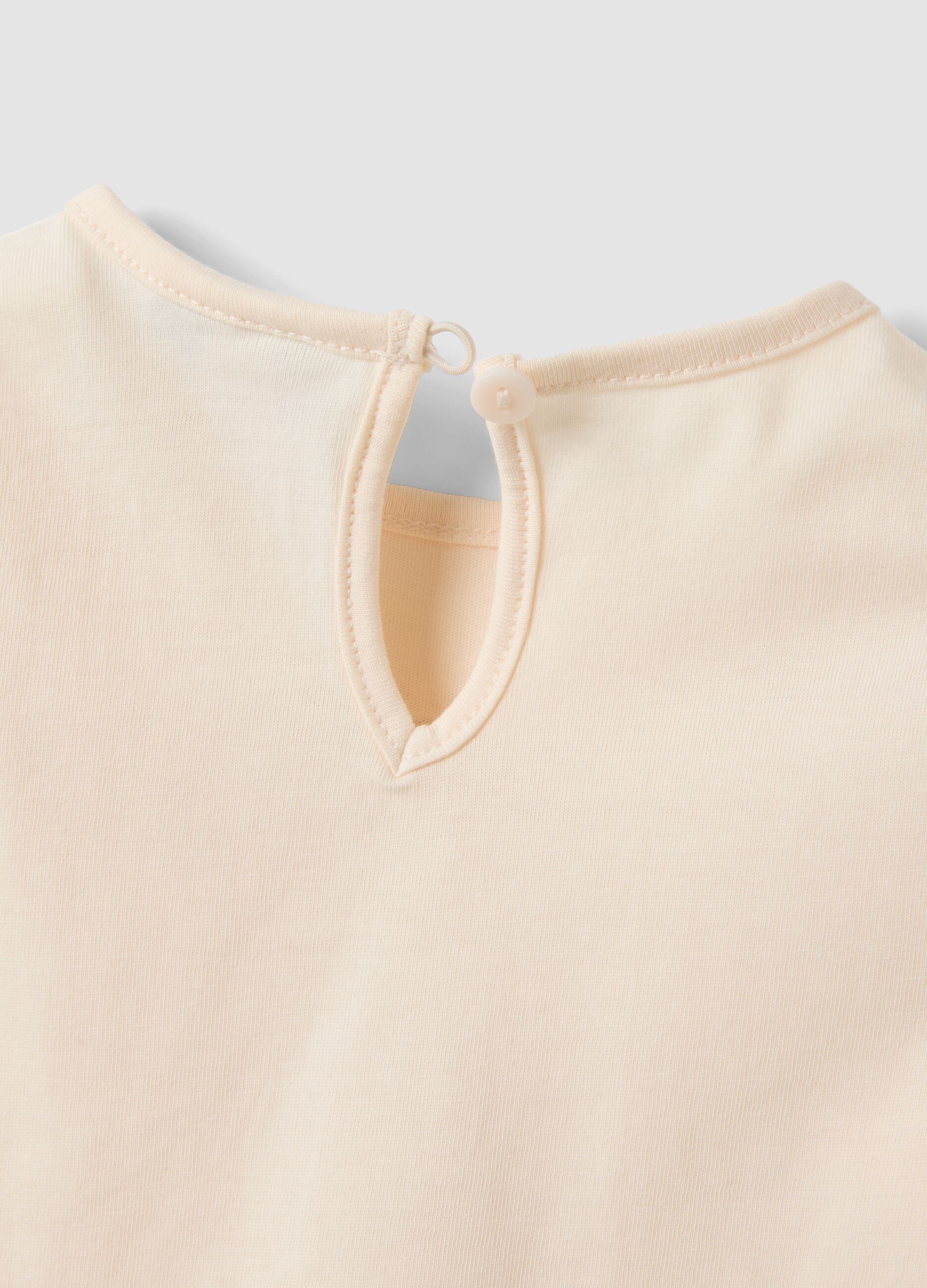 Maglietta beige in puro cotone organico con stampa orsetti per bimba