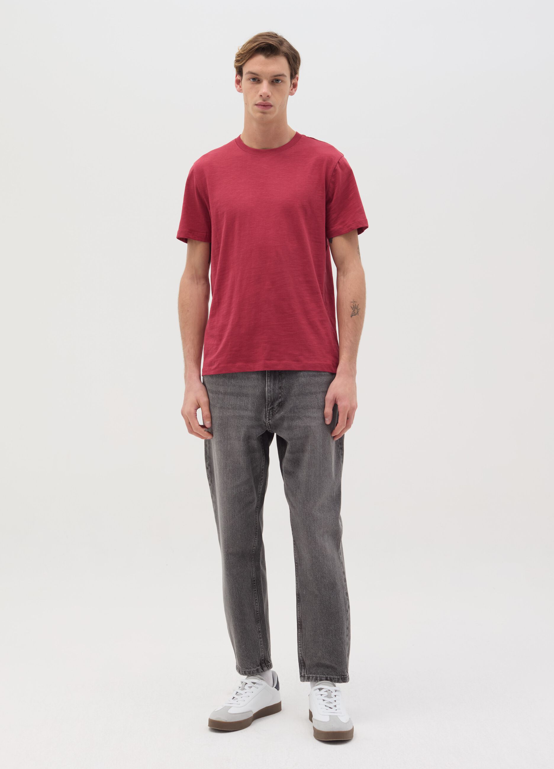 T-shirt in slub cotton with round neck