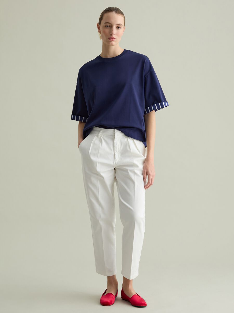 Oversized T-shirt with contrasting detail_1
