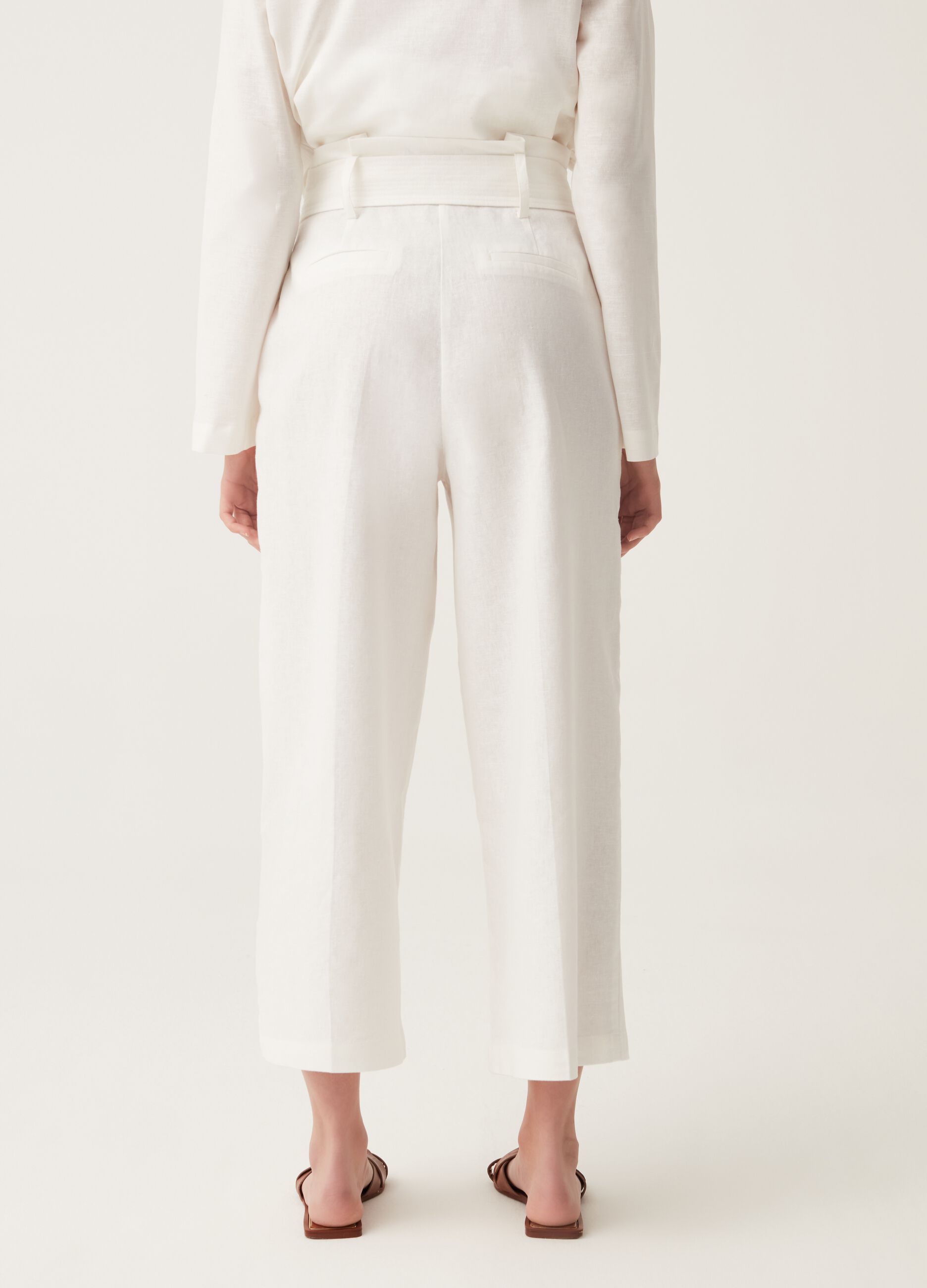 Pantaloni in lino e viscosa con cintura_2