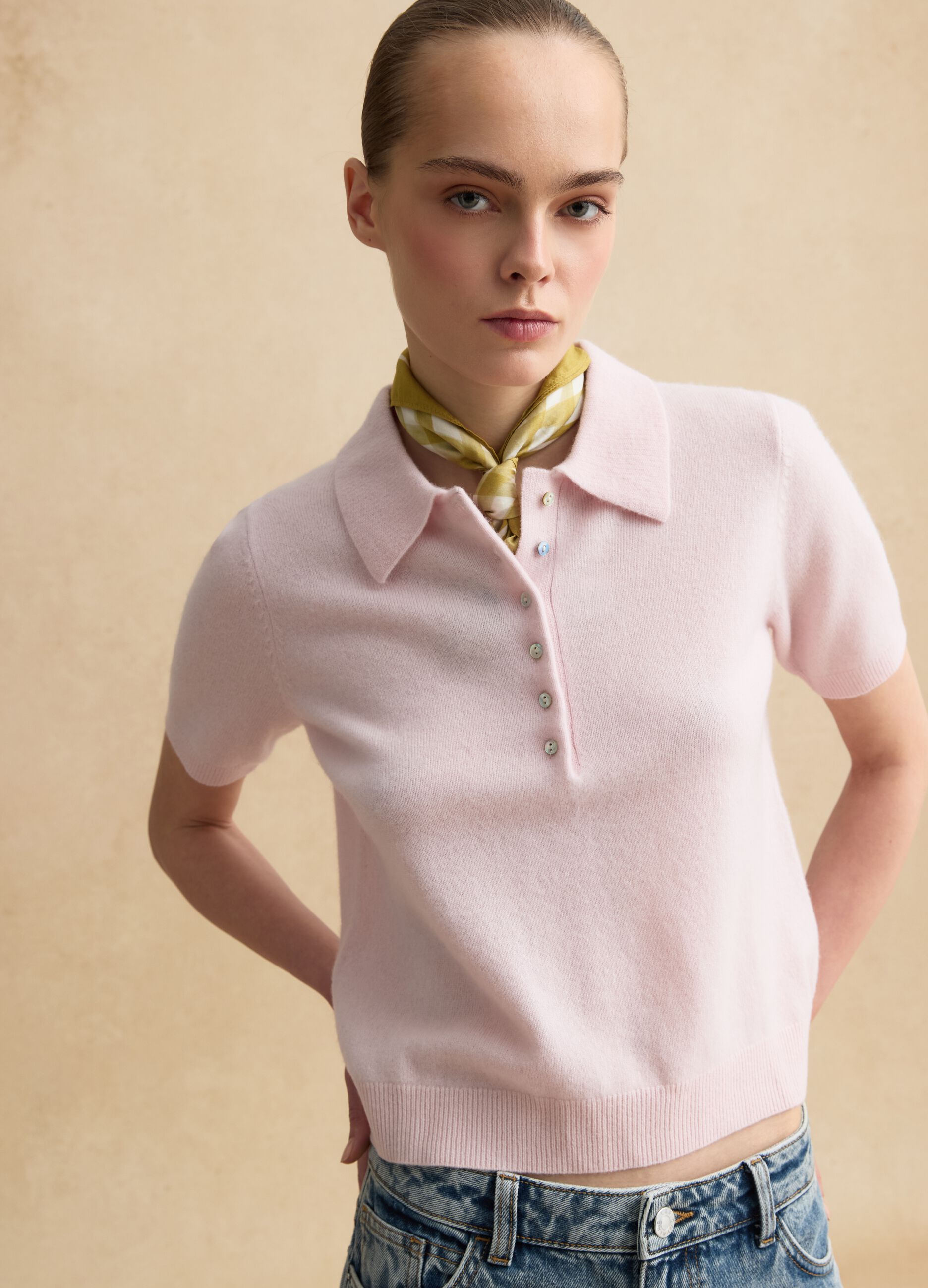 Regular fit pure wool pink jumper with polo collar