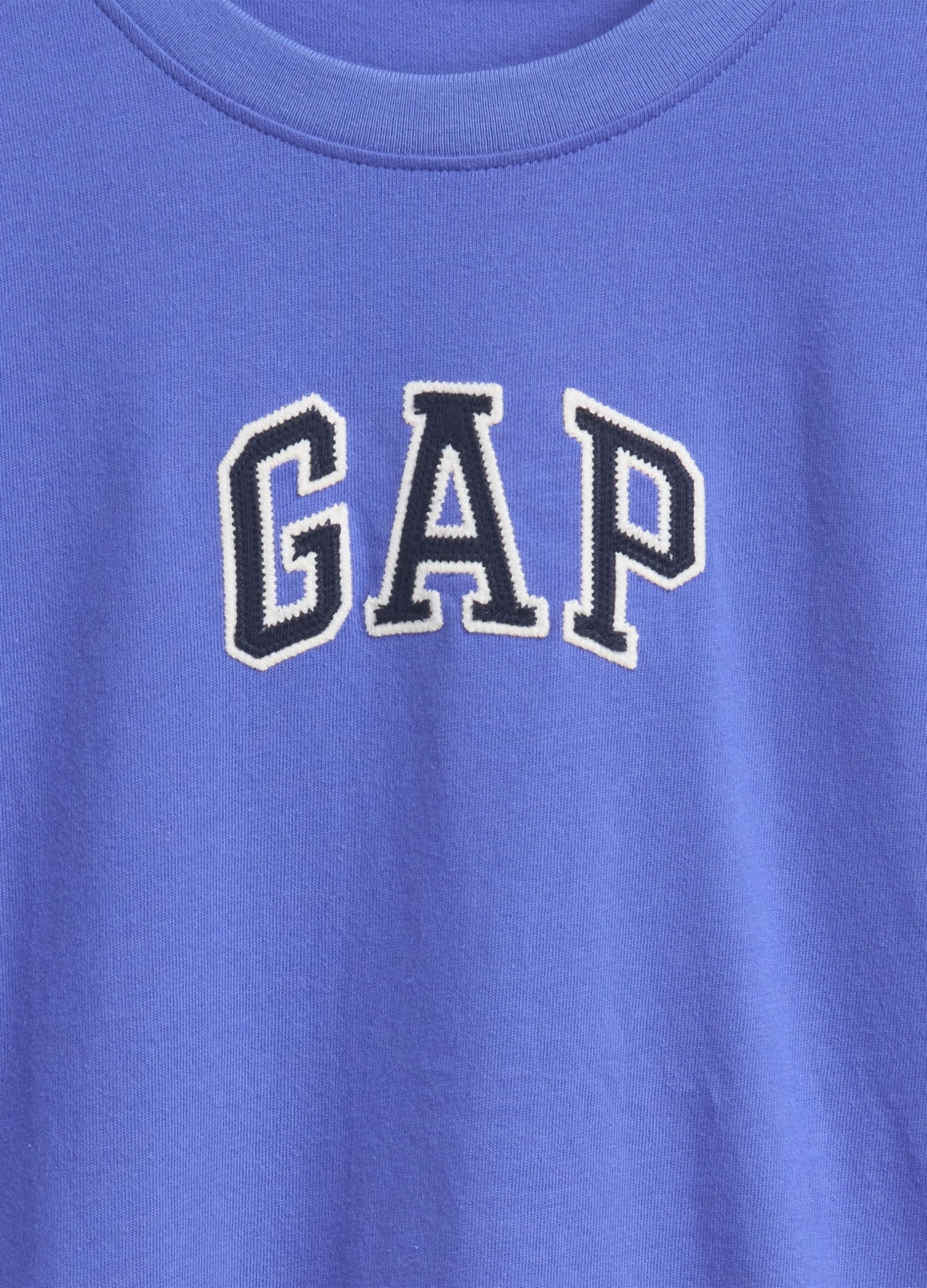 Blue T-shirt with Gap logo