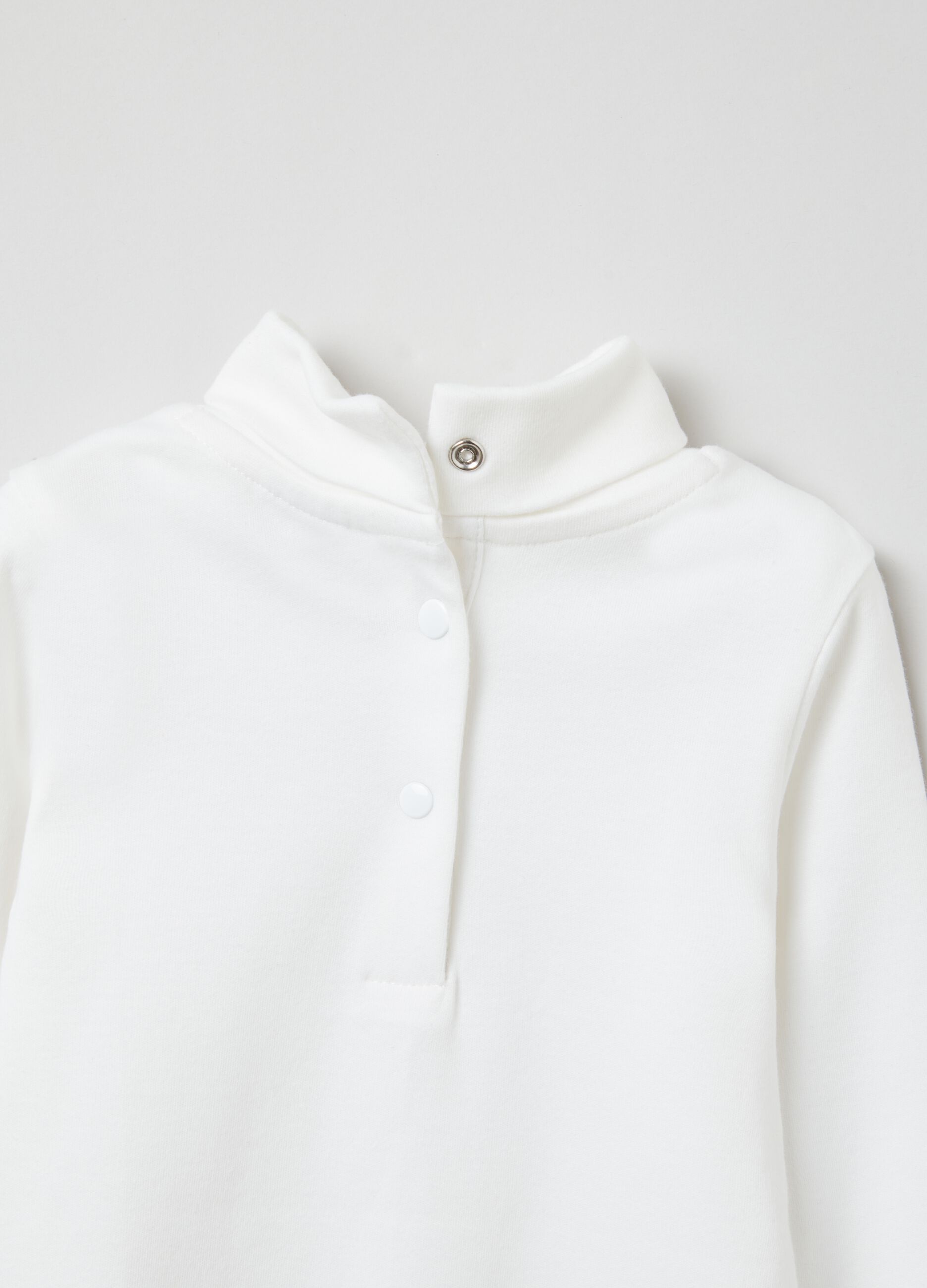 T-shirt maniche lunghe a collo alto_2