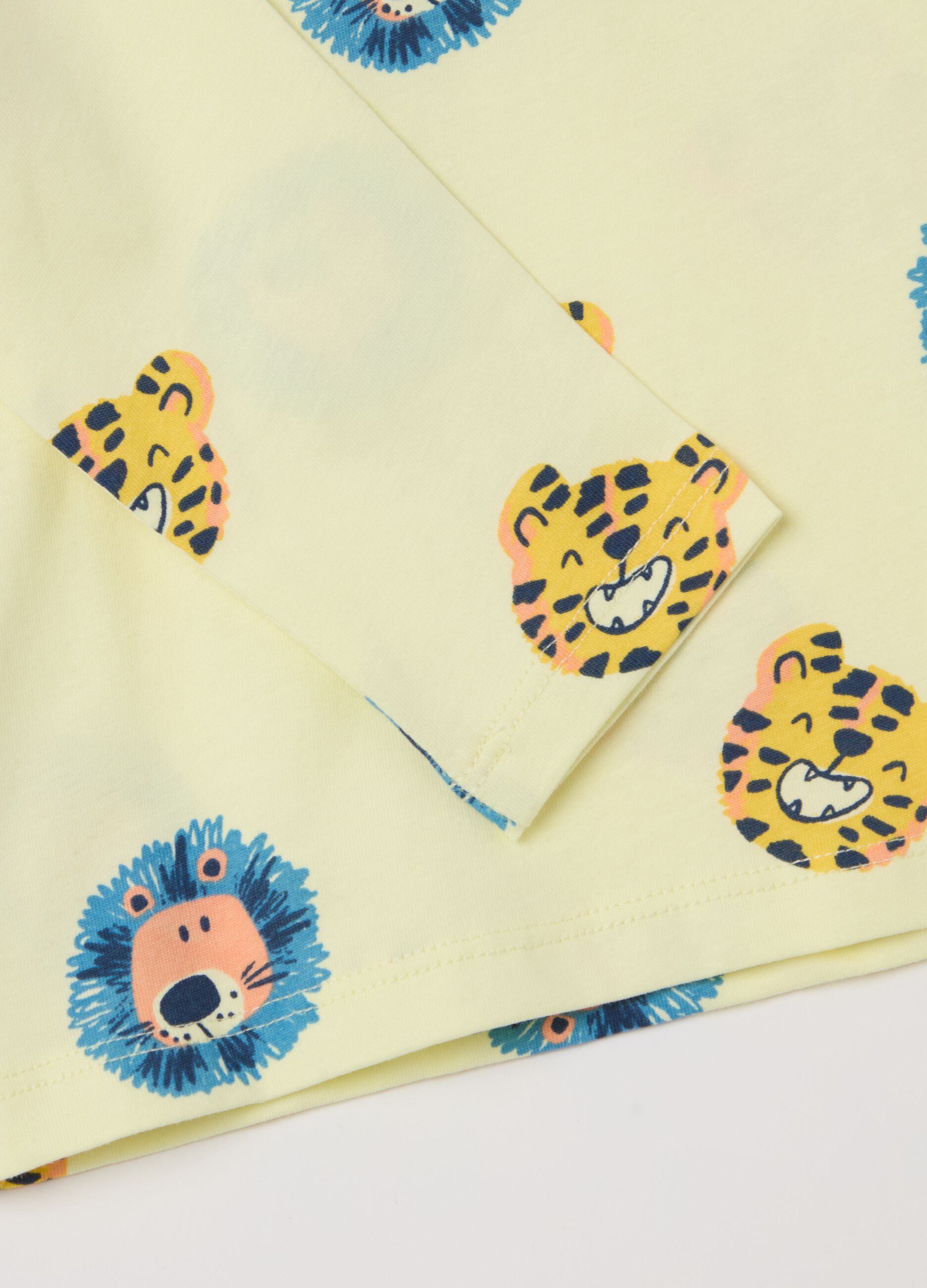 Long-sleeved T-shirt with savannah animals print