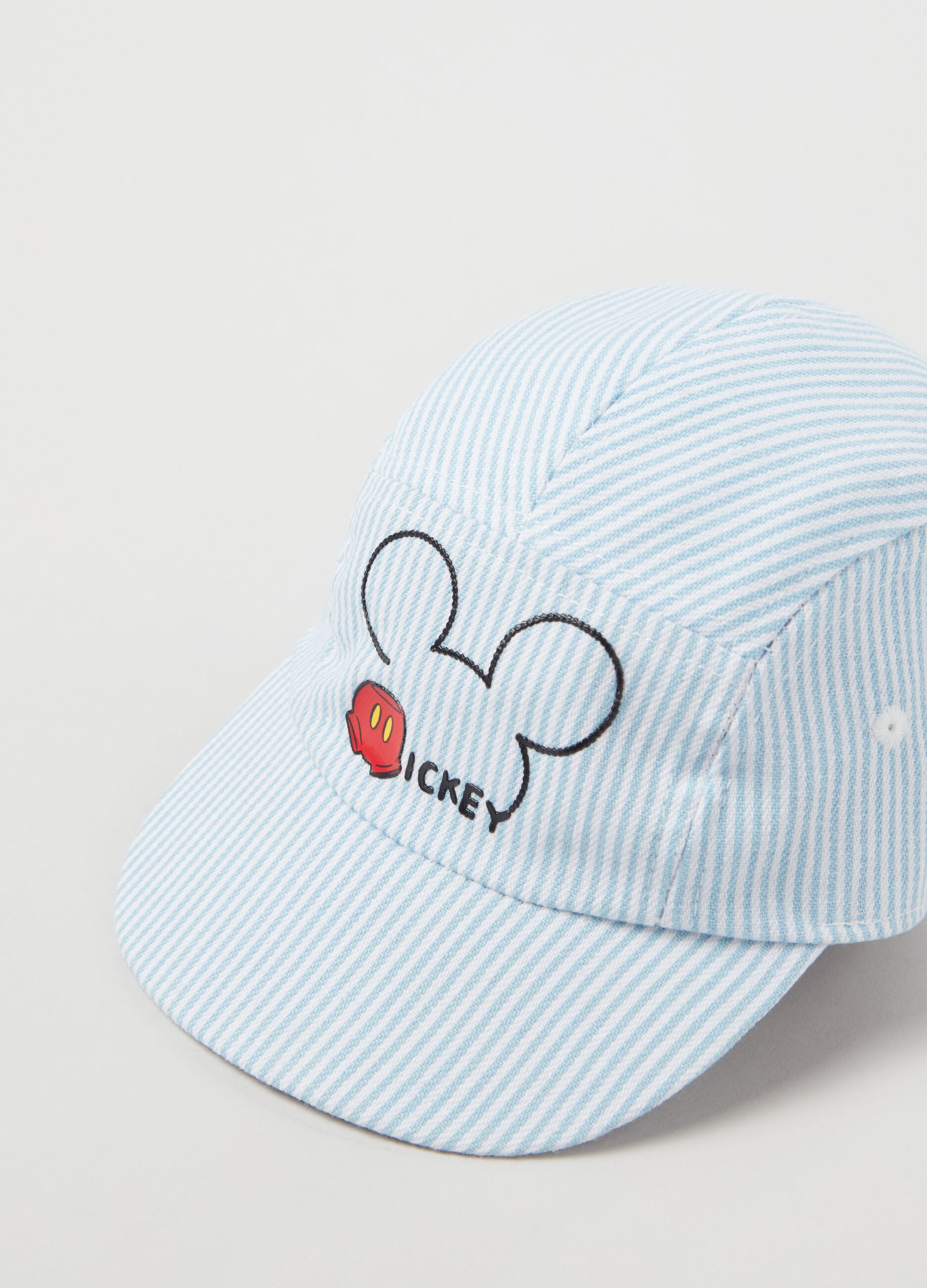 Baseball cap with Mickey Mouse print