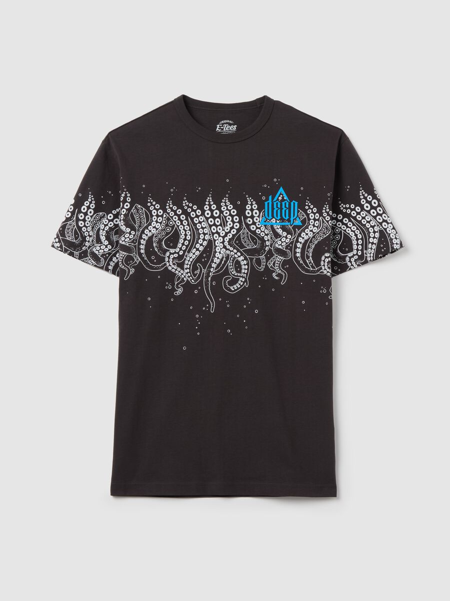 Black T-shirt with short sleeves and print_4