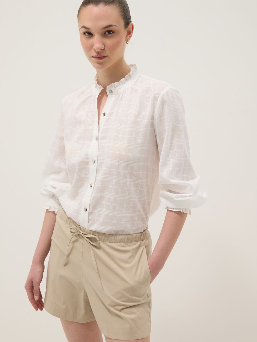 Beige stretch cotton shorts_3
