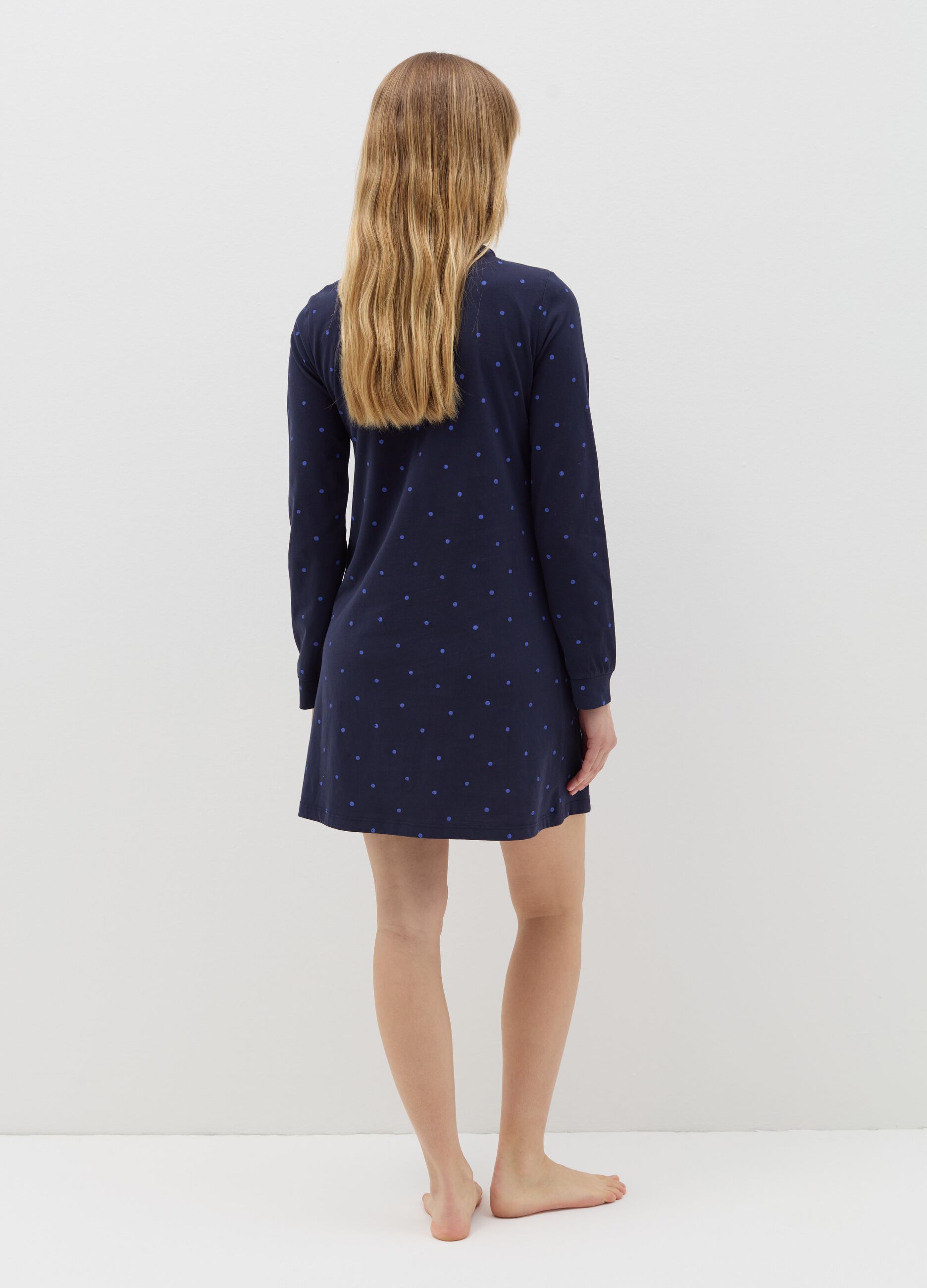 Nightshirt in cotton with polka dot pattern