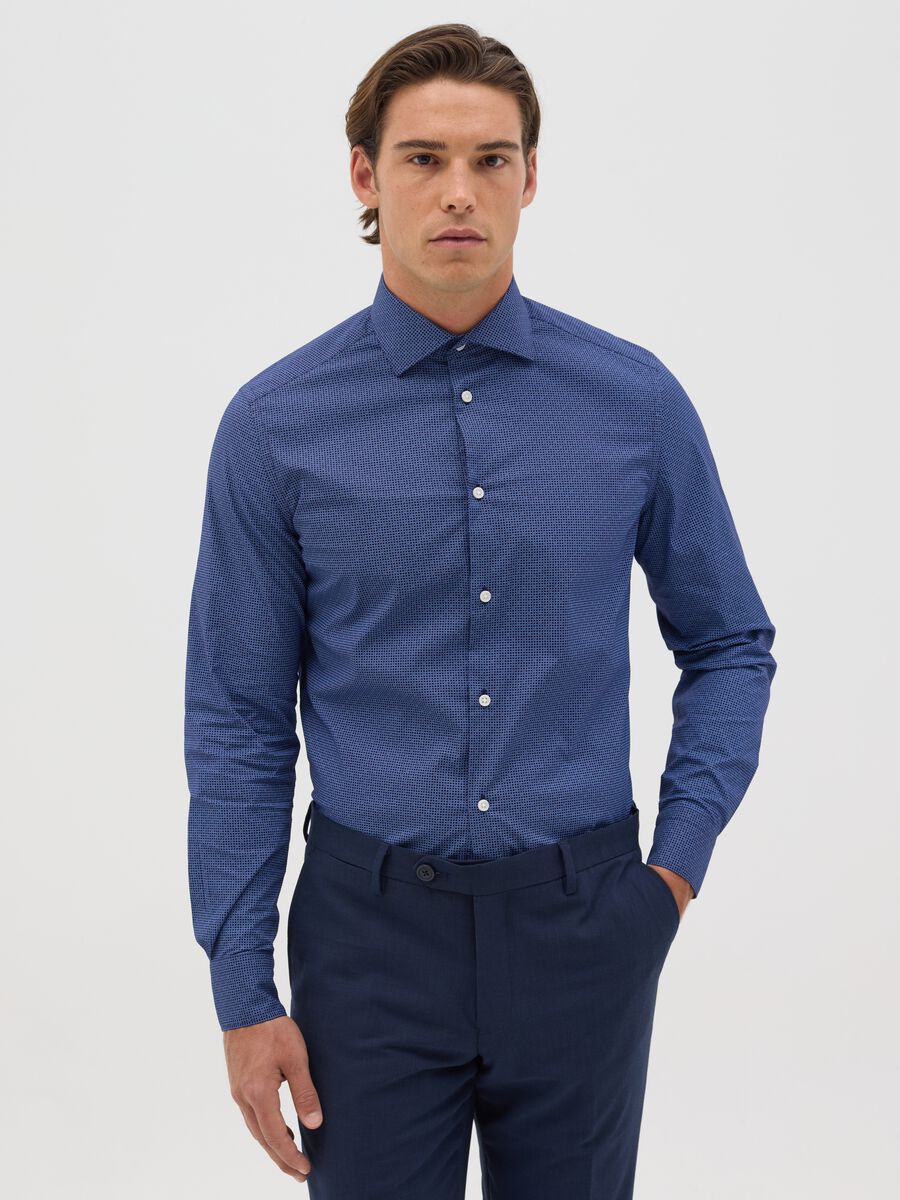 Slim-fit shirt with micro geometric pattern_0