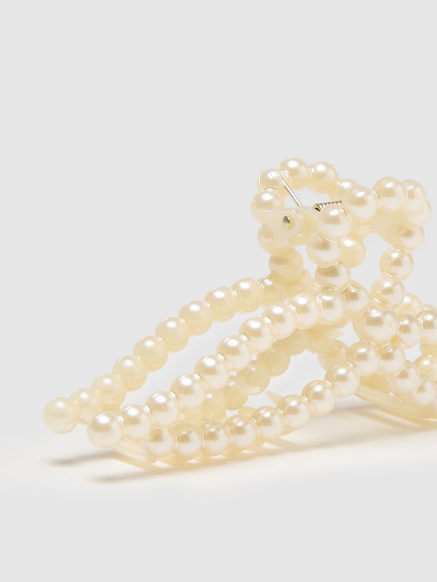 Beige Women's Hair Clip with Pearls_1