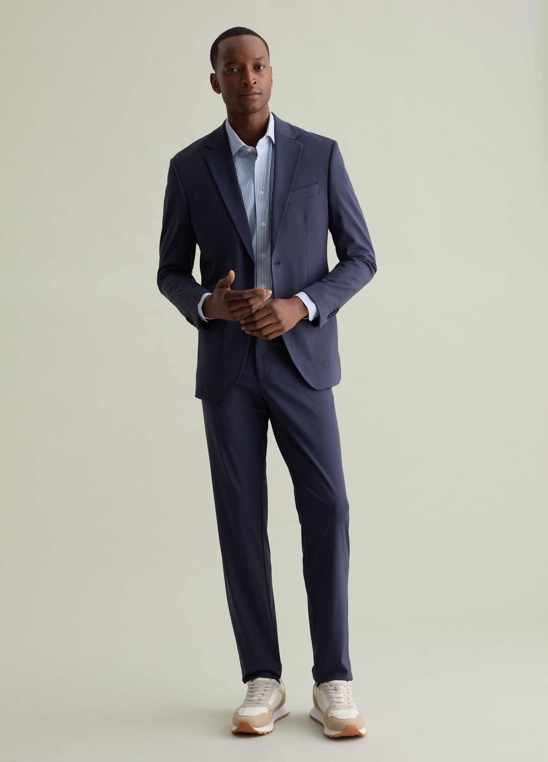 Pantalone chino in tessuto tecnico