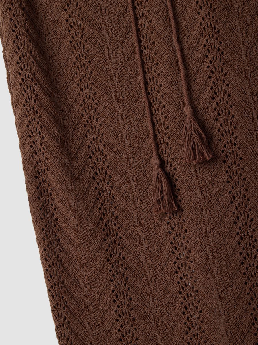 Brown maxi skirt in a regular fit with openwork design_5