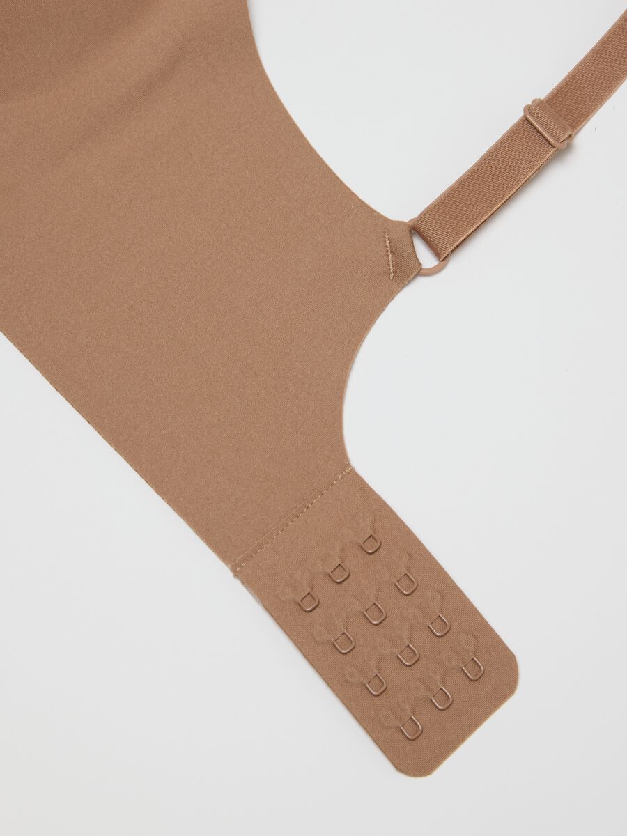 Reggiseno beige con imbottitura removibile_1
