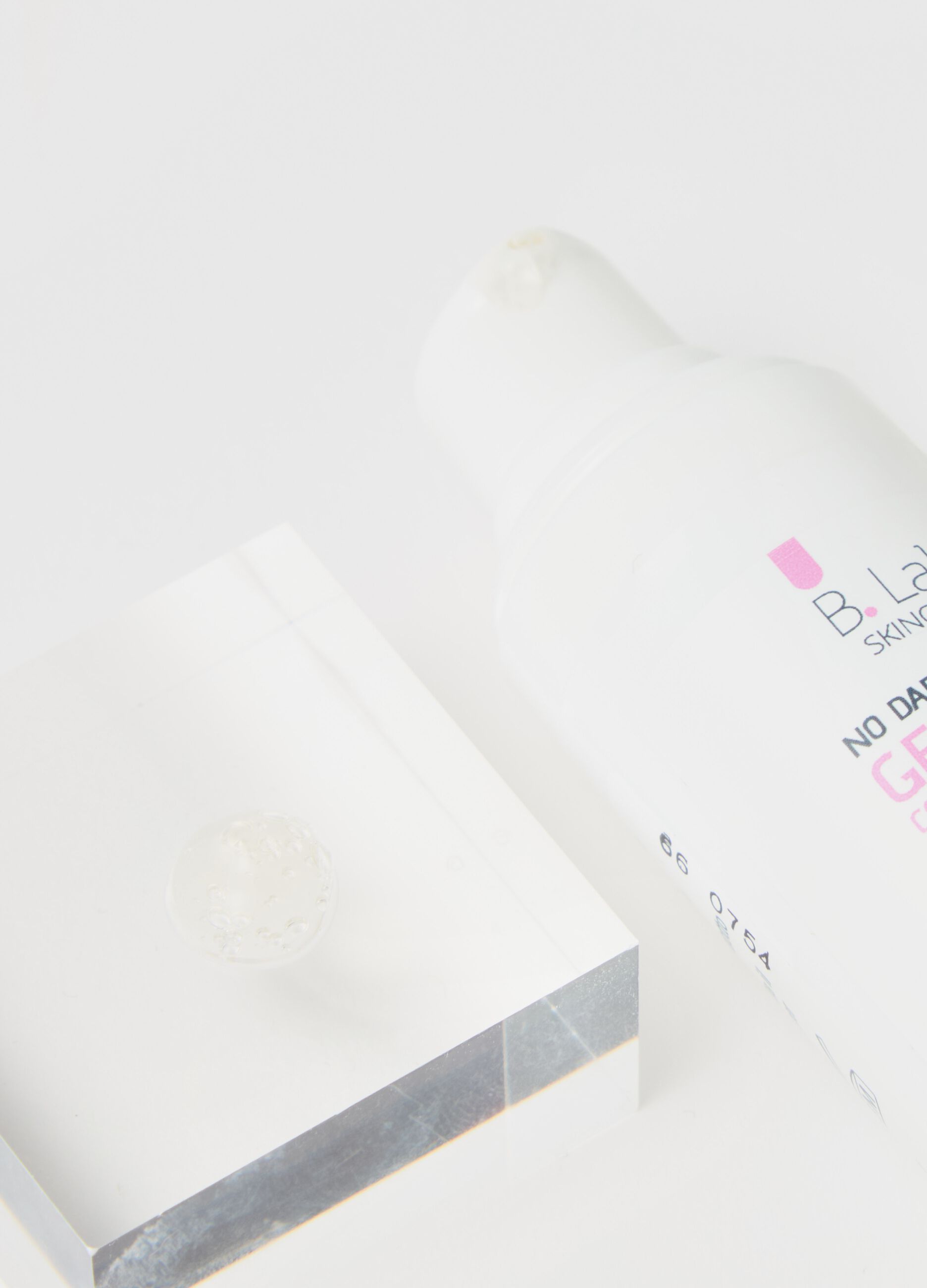 No Dark - caffeine eye gel