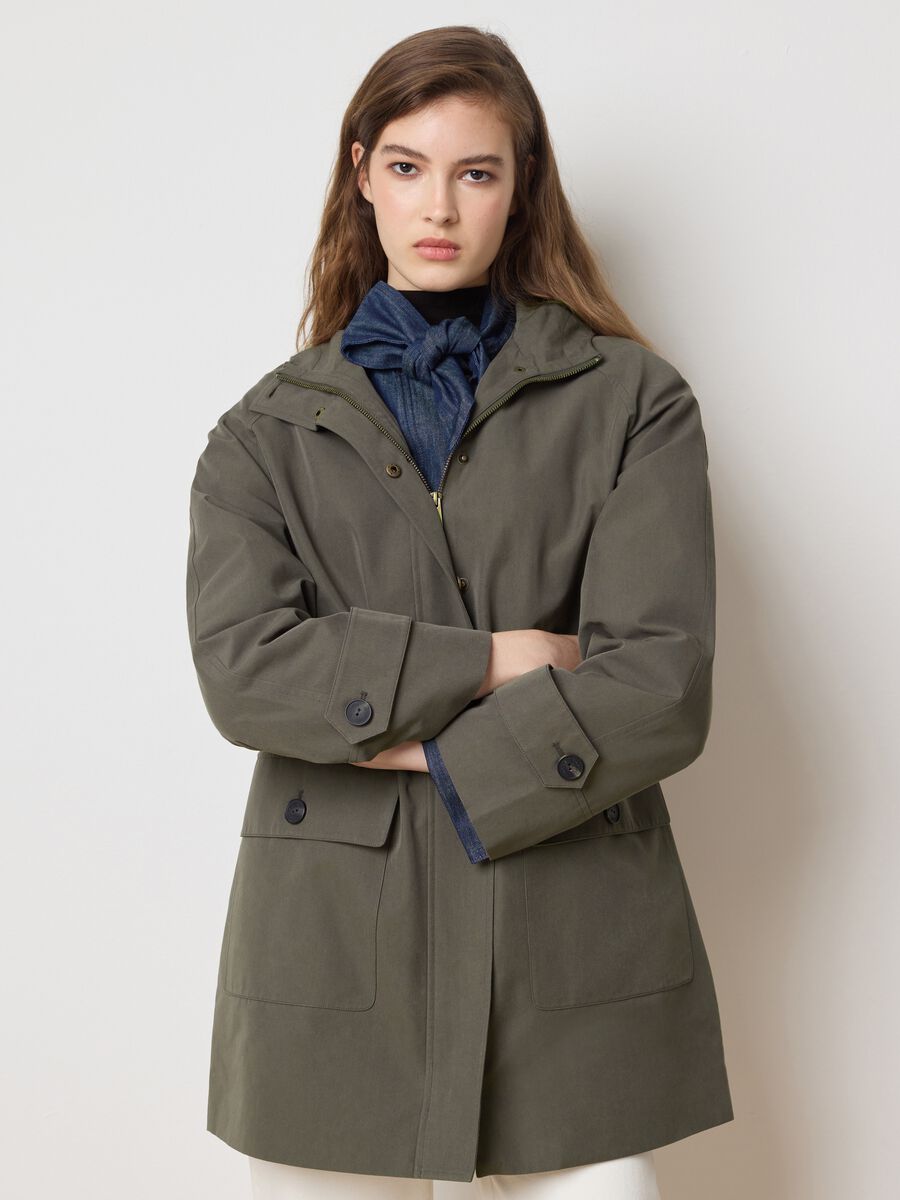 Parka in misto cotone verde regular fit con cappuccio e zip_0