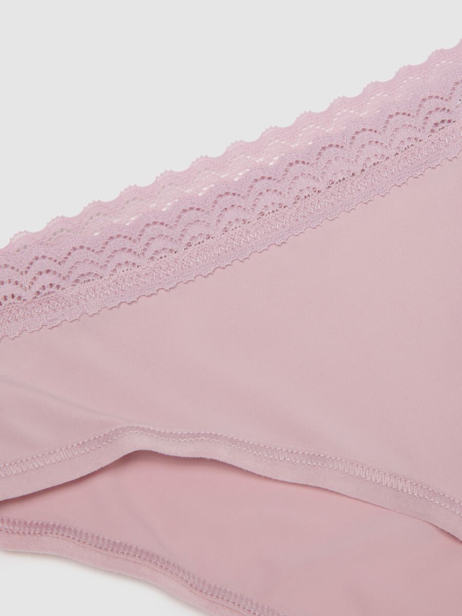 Regular Fit Pink Briefs_5