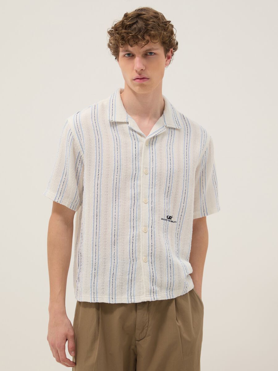 Camicia bianca in misto cotone a righe over fit_1