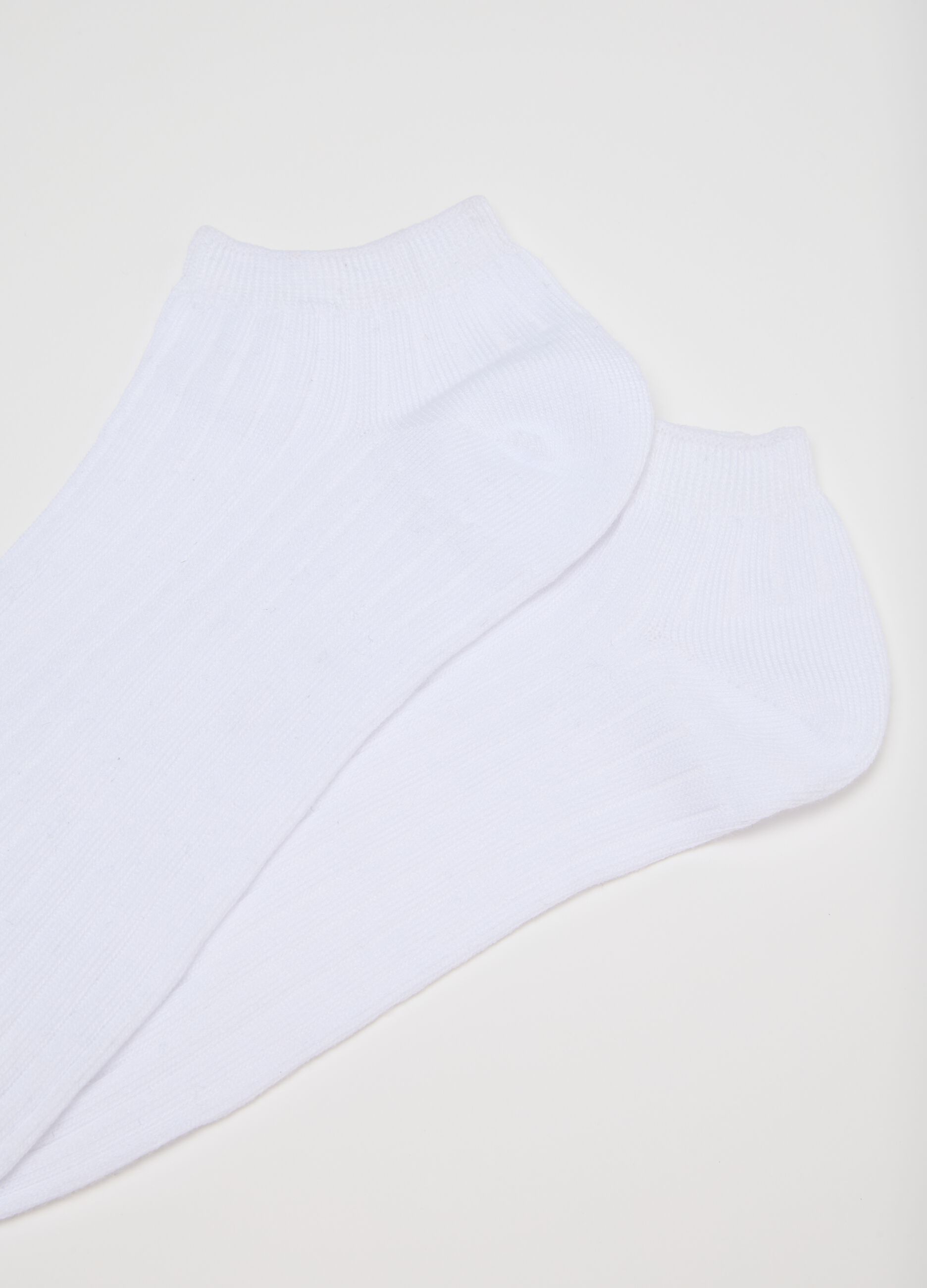 Men's White Cotton Blend Short Socks Tripack