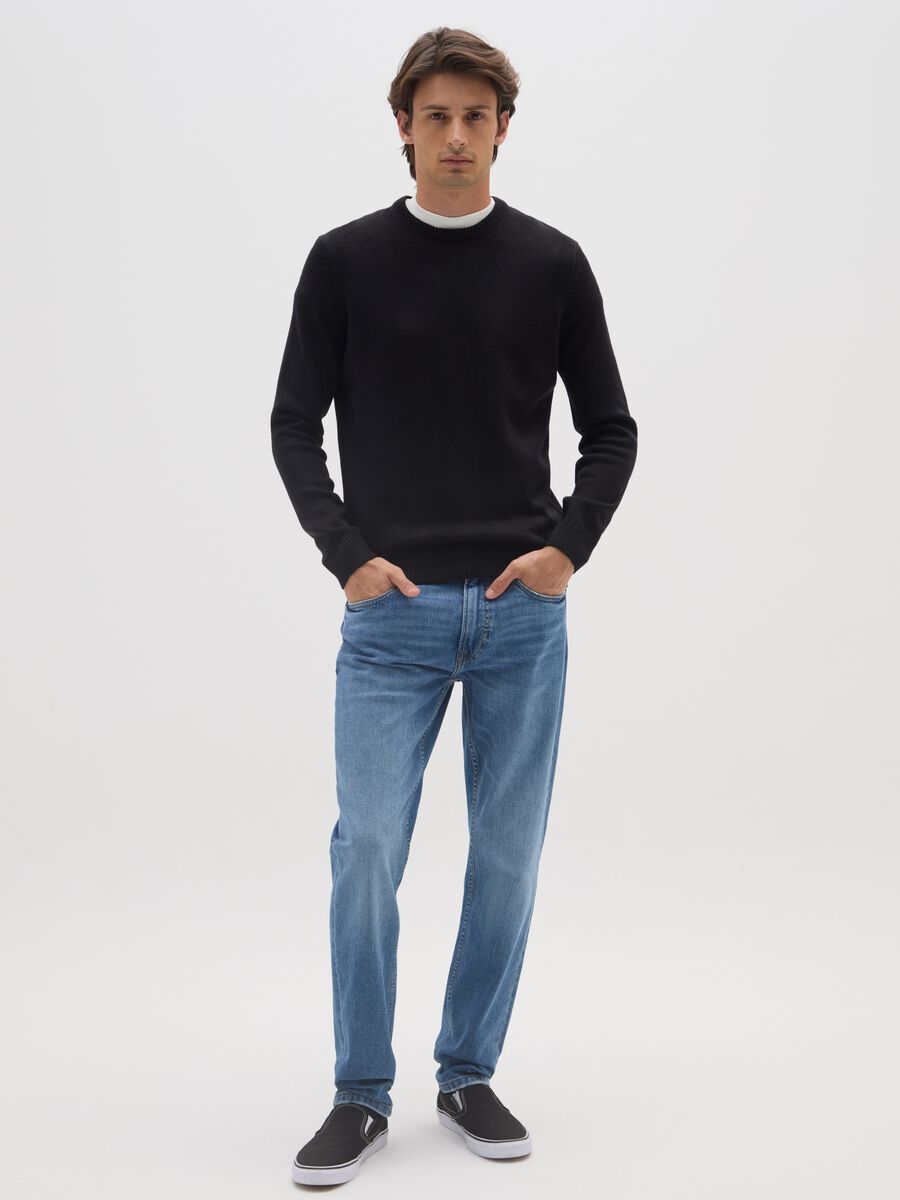 Jeans slim fit in denim blu chiaro elasticizzato_0