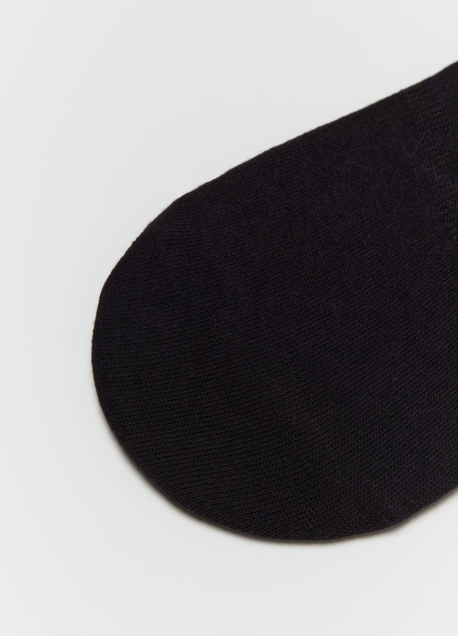Two-pair pack solid colour shoe liners