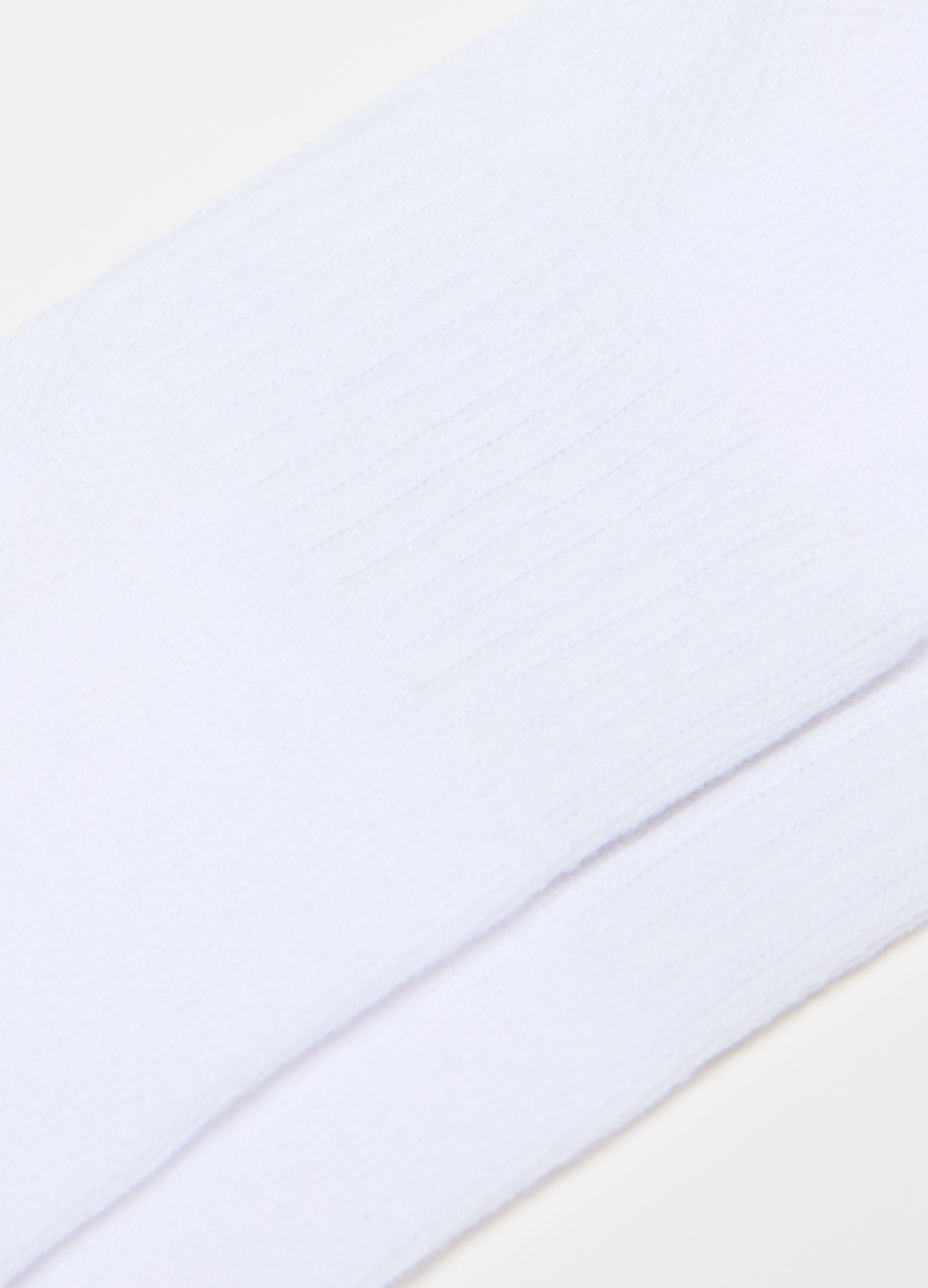 Three-pair pack short stretch socks