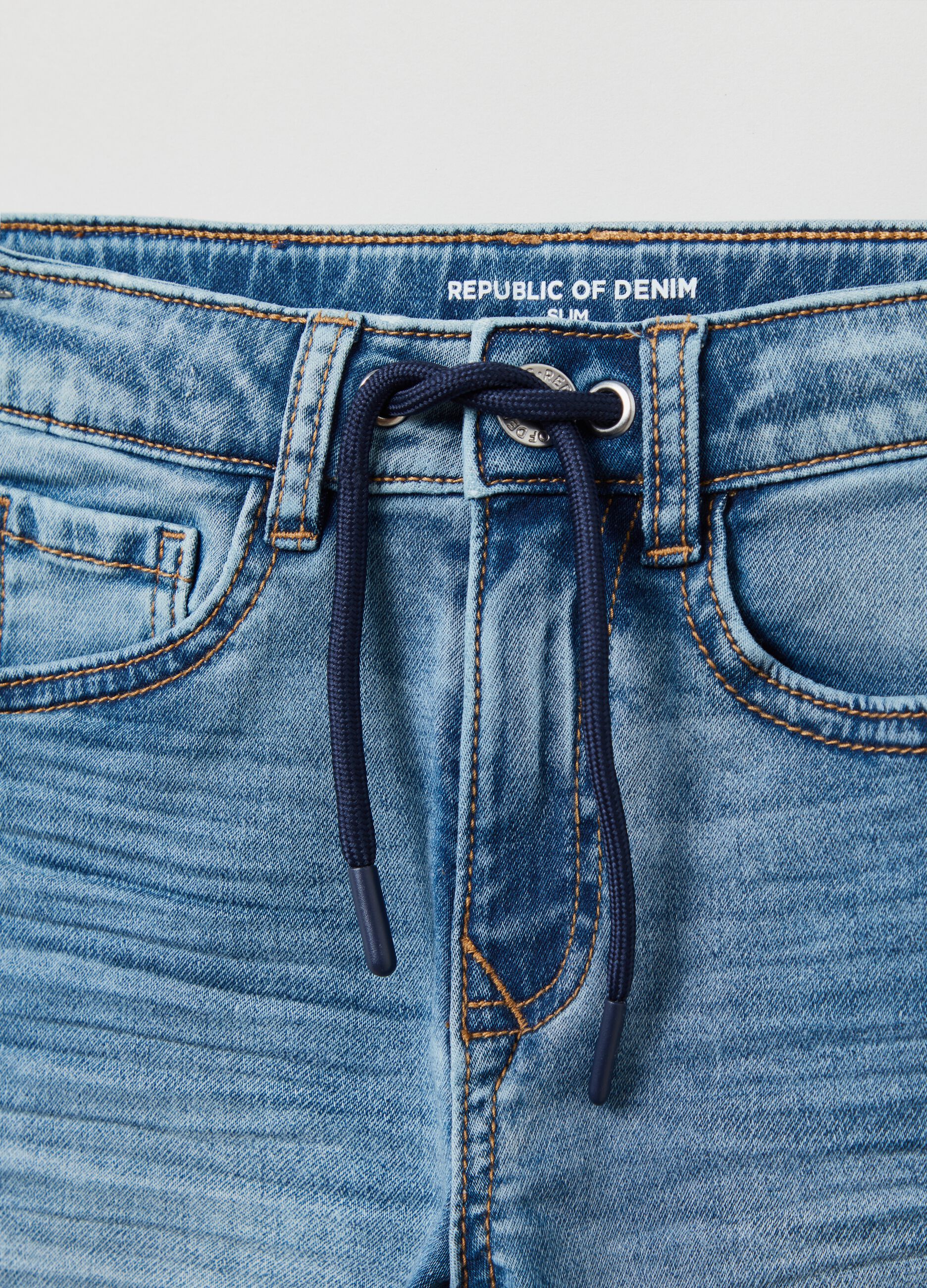 Jeans slim fit cinque tasche con coulisse_2