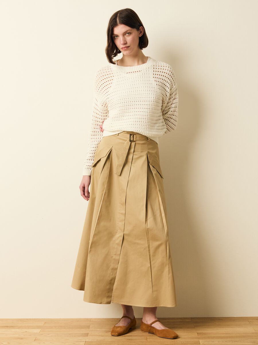Long full skirt with buckle_0