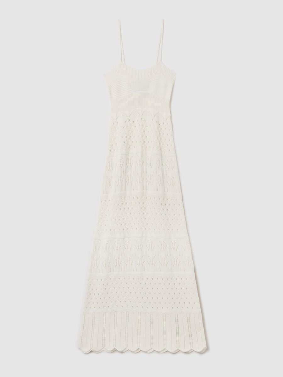 Long beige dress in crochet knit_4