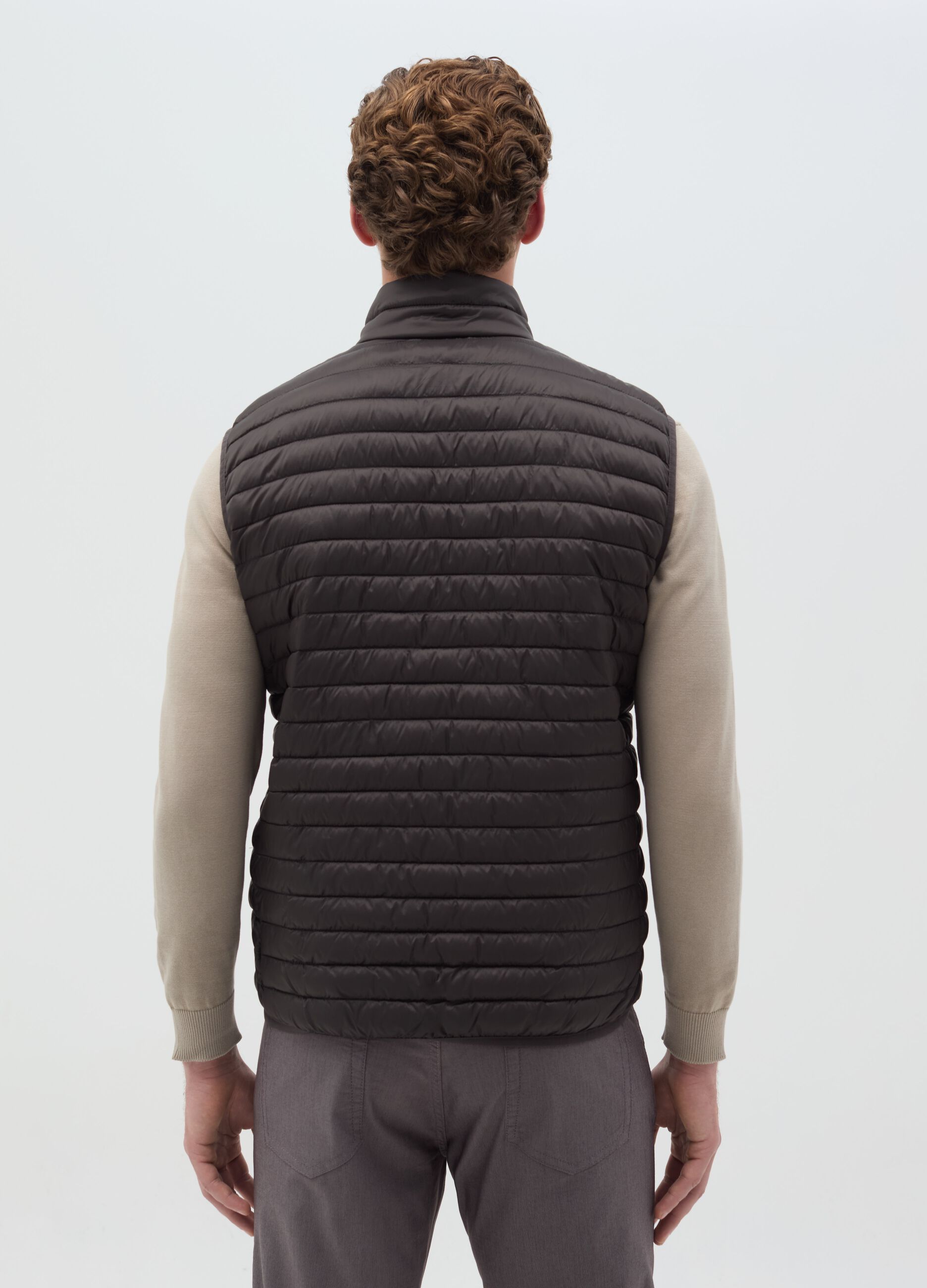 Essential full-zip ultralight gilet