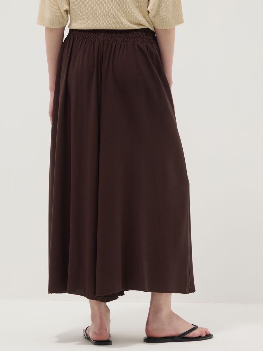 Wide brown pure viscose trousers with elasticated waist, regular fit_2
