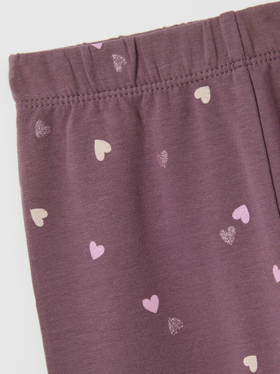 Purple Stretch Cotton Leggings with Heart Prints_2