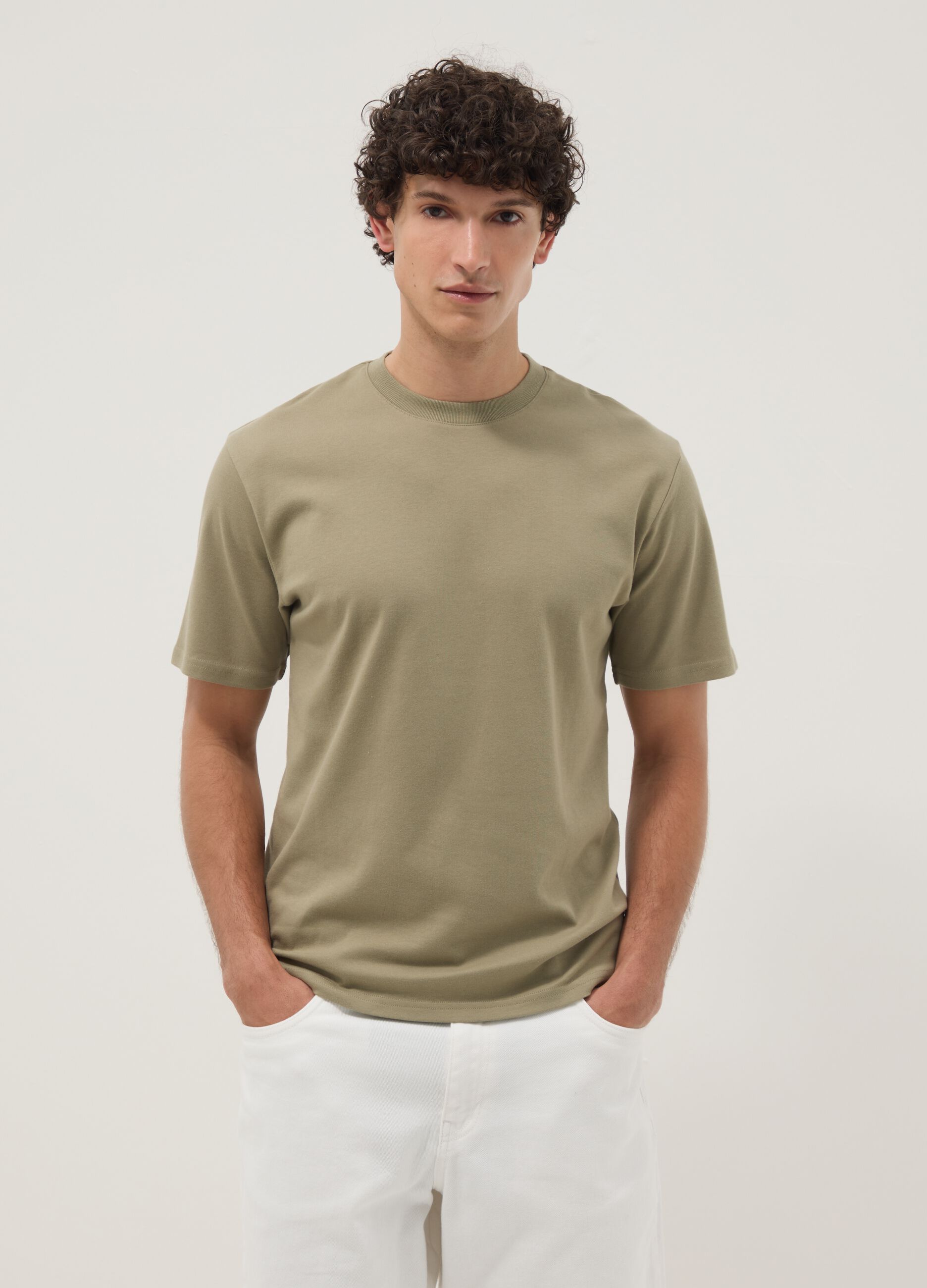 The Iconic Tee Green T-shirt in Pure Cotton Relaxed Fit