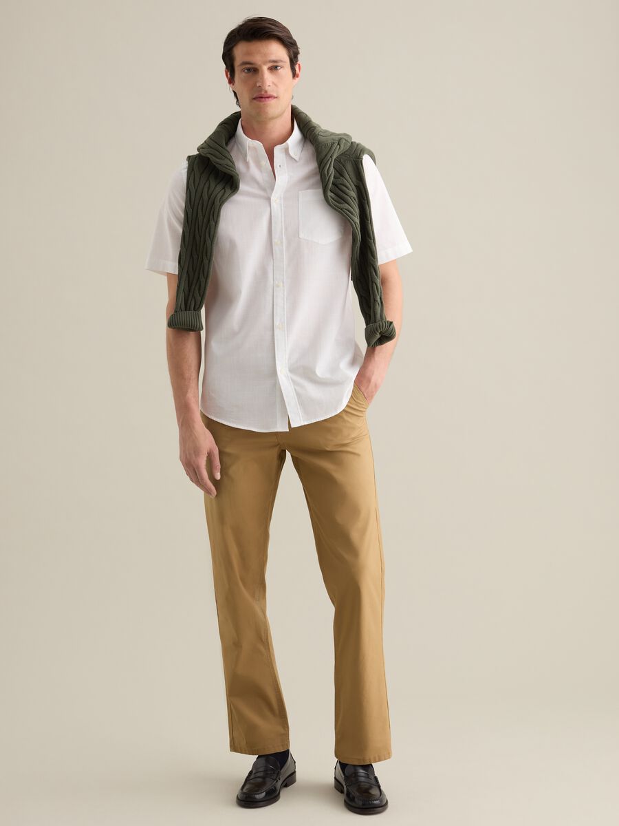 Men's white pure cotton regular fit shirt with chest pocket_1
