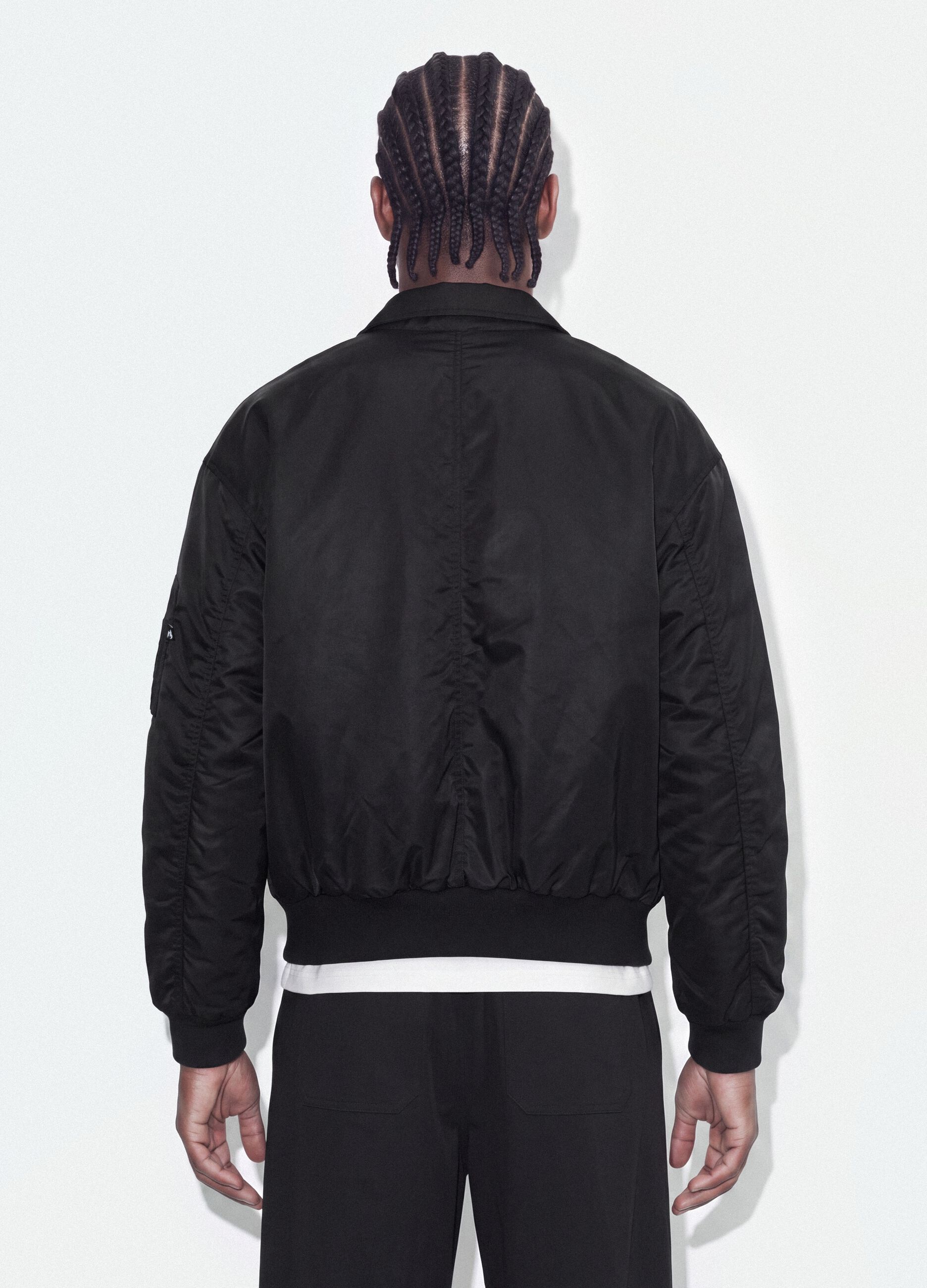 Black cropped padded jacket with zip and shirt collar