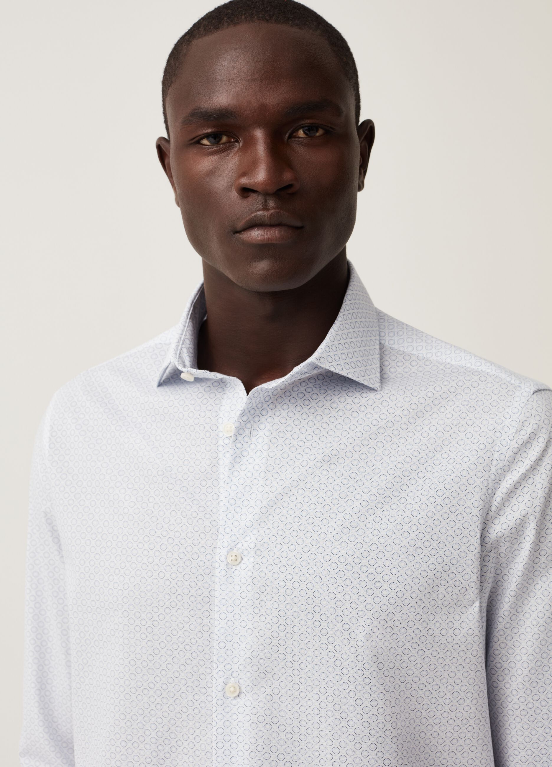 Camicia regular fit con micro fantasia_0