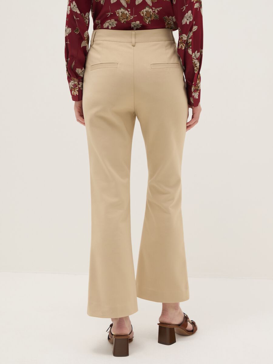 Beige regular fit cotton blend chino trousers_2