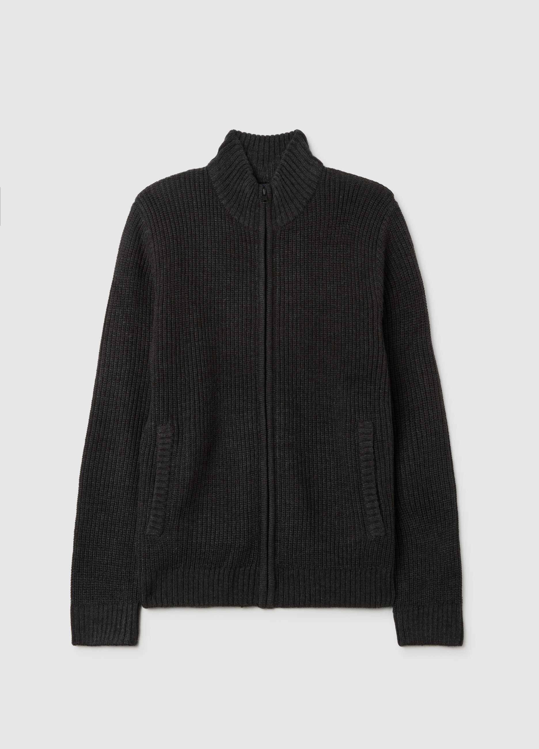 Cardigan nero con chiusura a zip