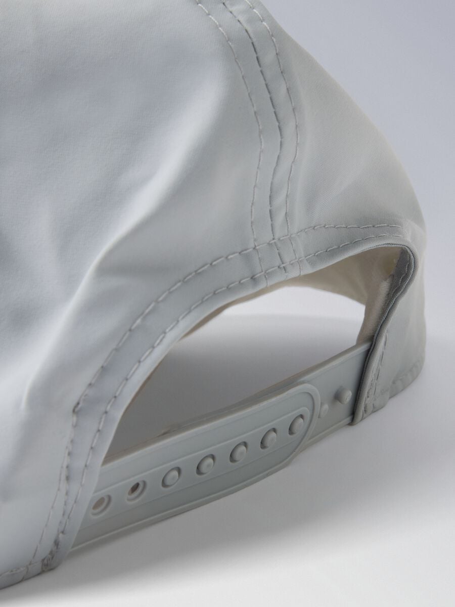 Grey ALTAVIA COURT sports cap in stretch fabric with visor_2