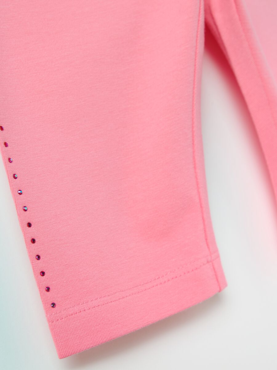 Pink three-quarter stretch leggings with diamantés_3