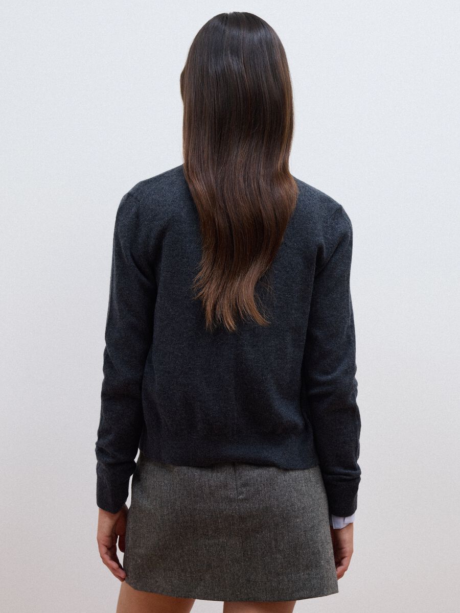 Grey pure wool crew-neck cardigan with buttons, regular fit_3