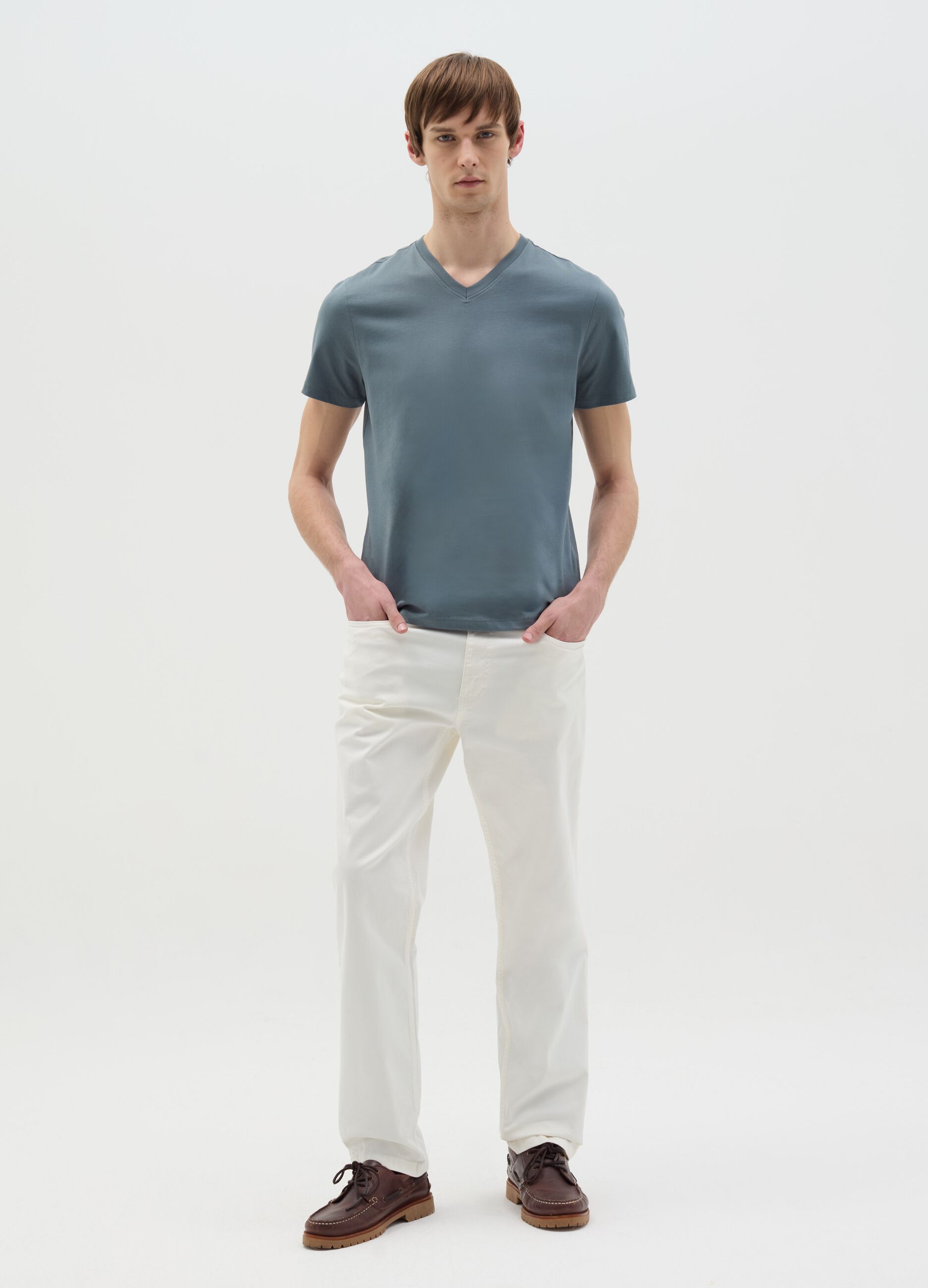 Organic cotton T-shirt with V neck