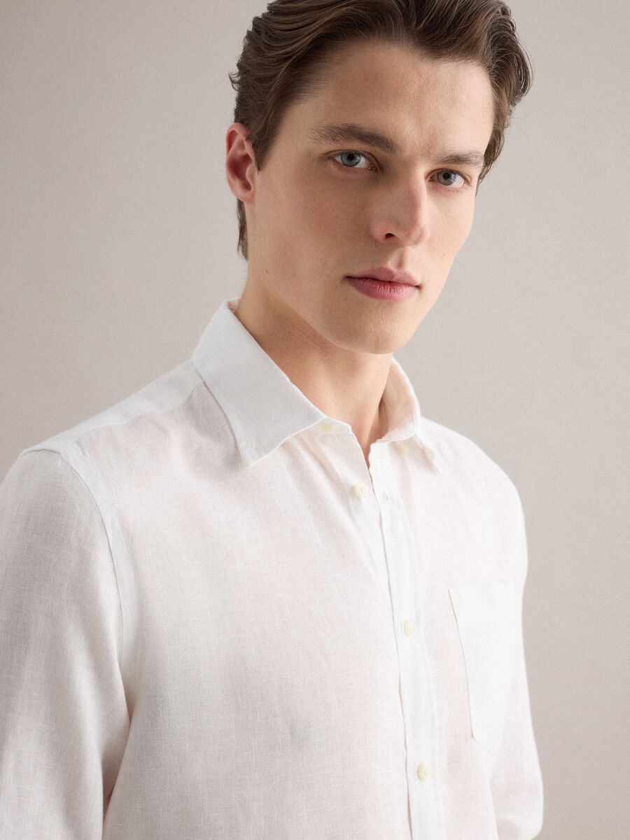 Camicia a maniche lunghe in puro lino bianca regular fit_3