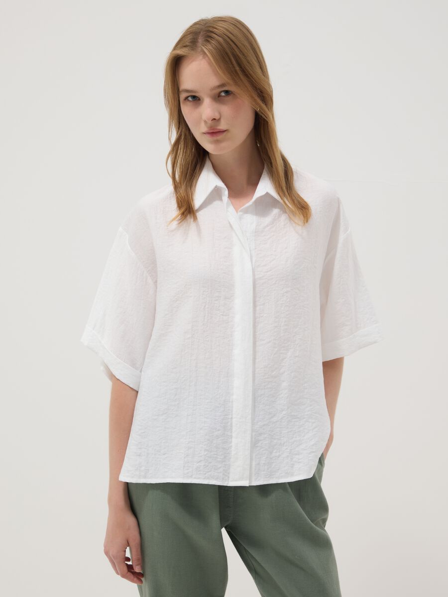 Camicia bianca a maniche lunghe in misto viscosa regular fit_0