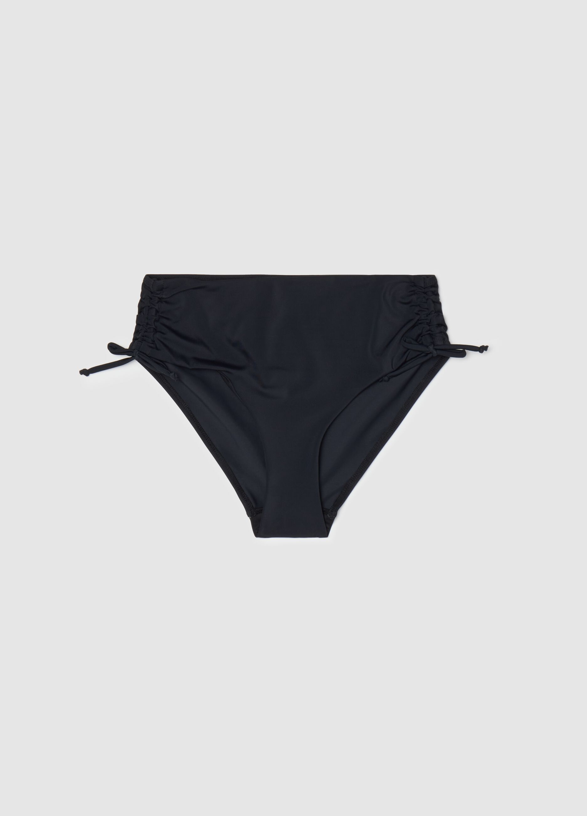 Culotte bikini nera con arricciatura